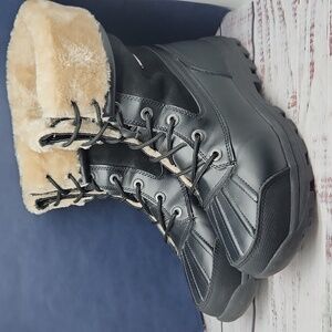 Lugz Black and Tan Winter Boots